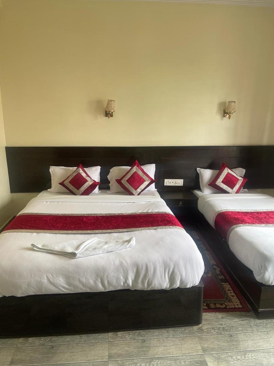 Hotel The Holy Birth 룸민데이 외부 사진